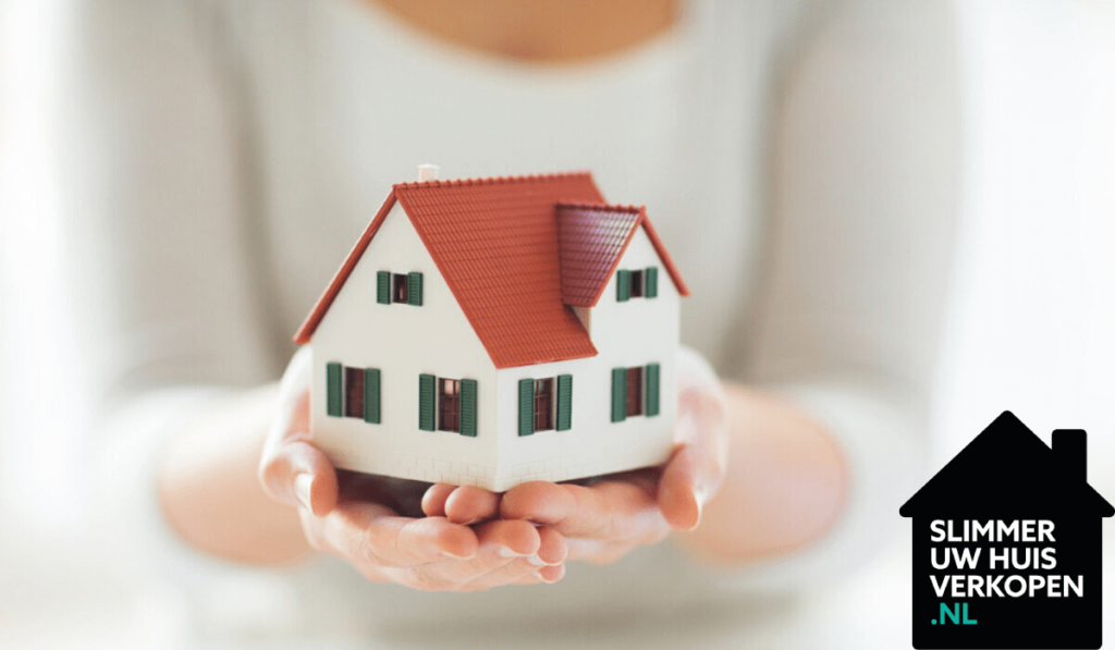 Dit doet een verkoopmakelaar